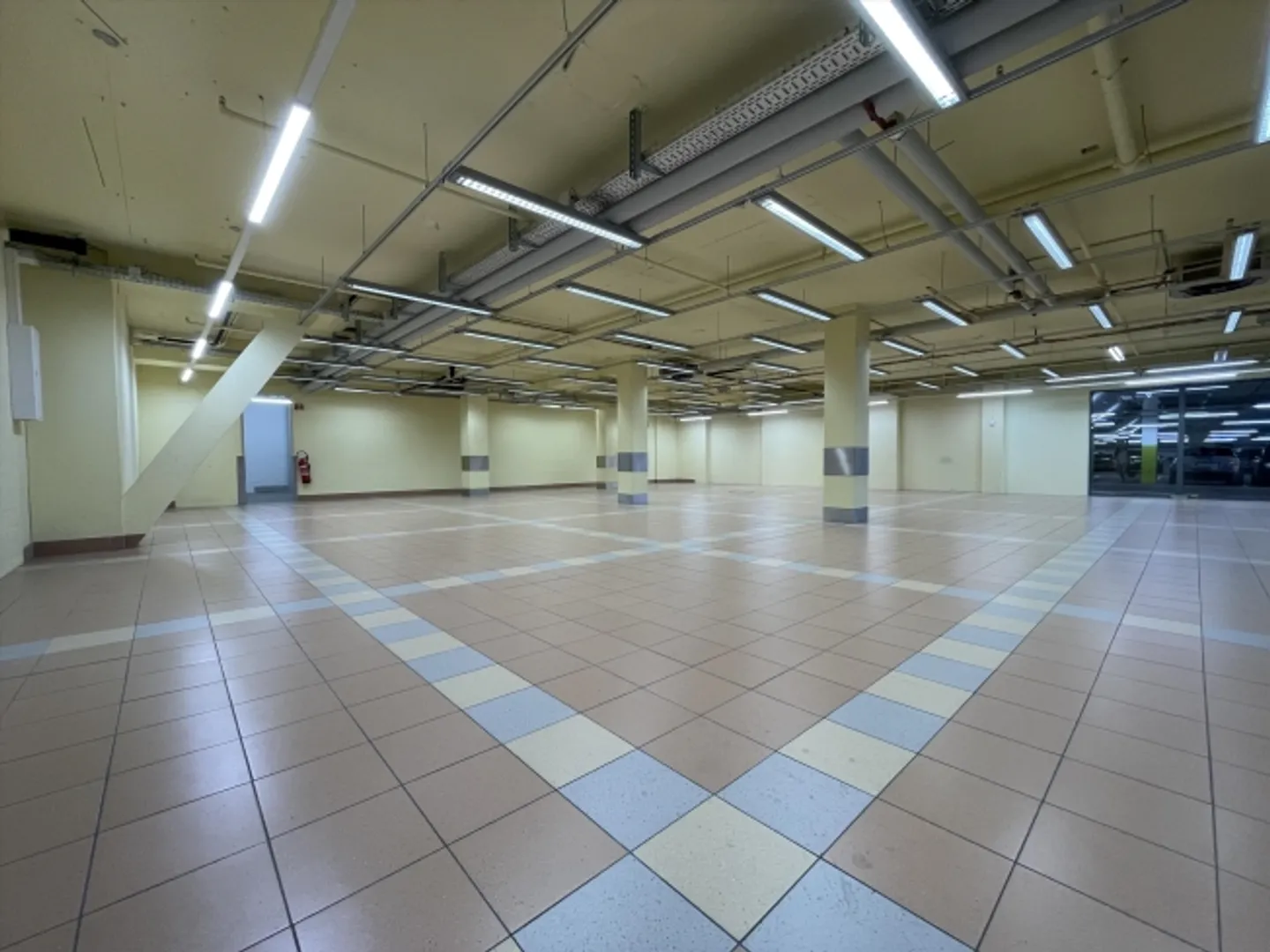 Geschäft mieten - Foto 8 von 10