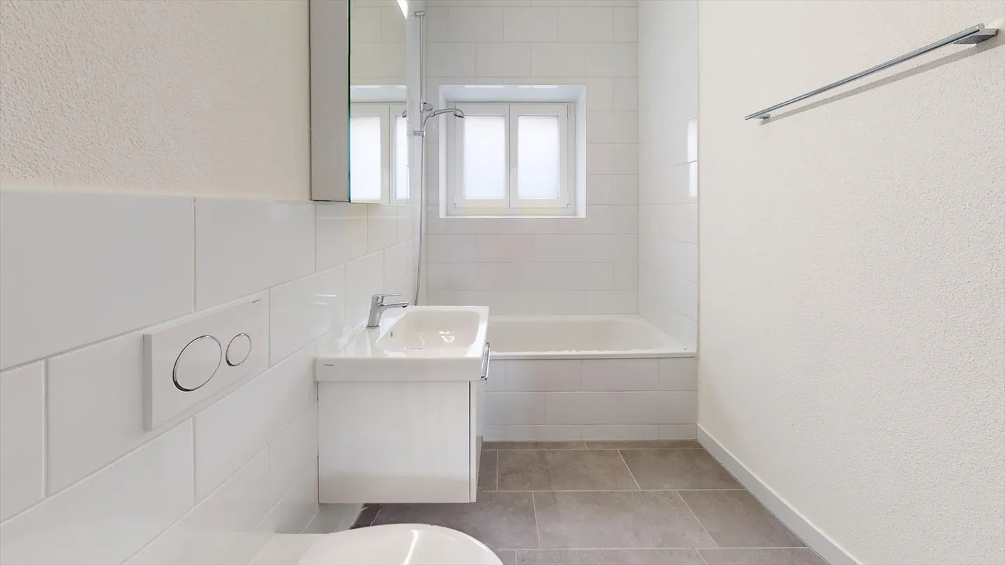 4.5 Room Apartment - Photo 6 of 6