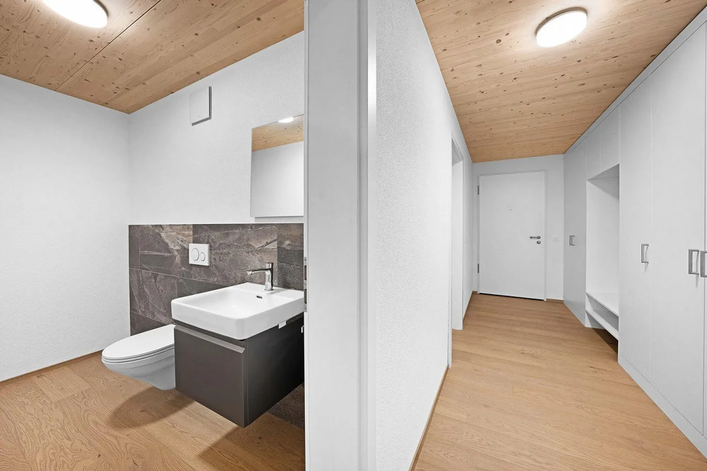 4.5-Room Apartment - Photo 4 of 13