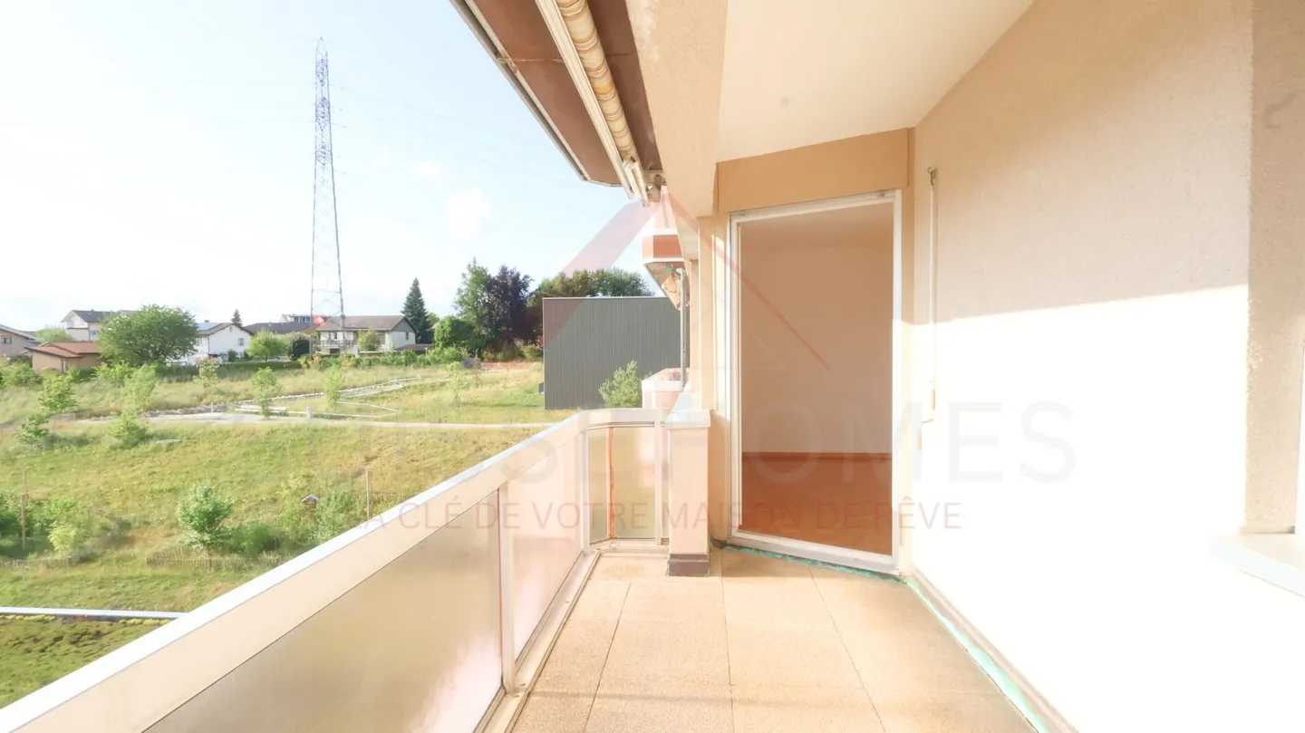 Marly - Renovated 3.5 Room Apartment with Southwest Balcony and Optional Indoor Parking - Photo 7 of 18