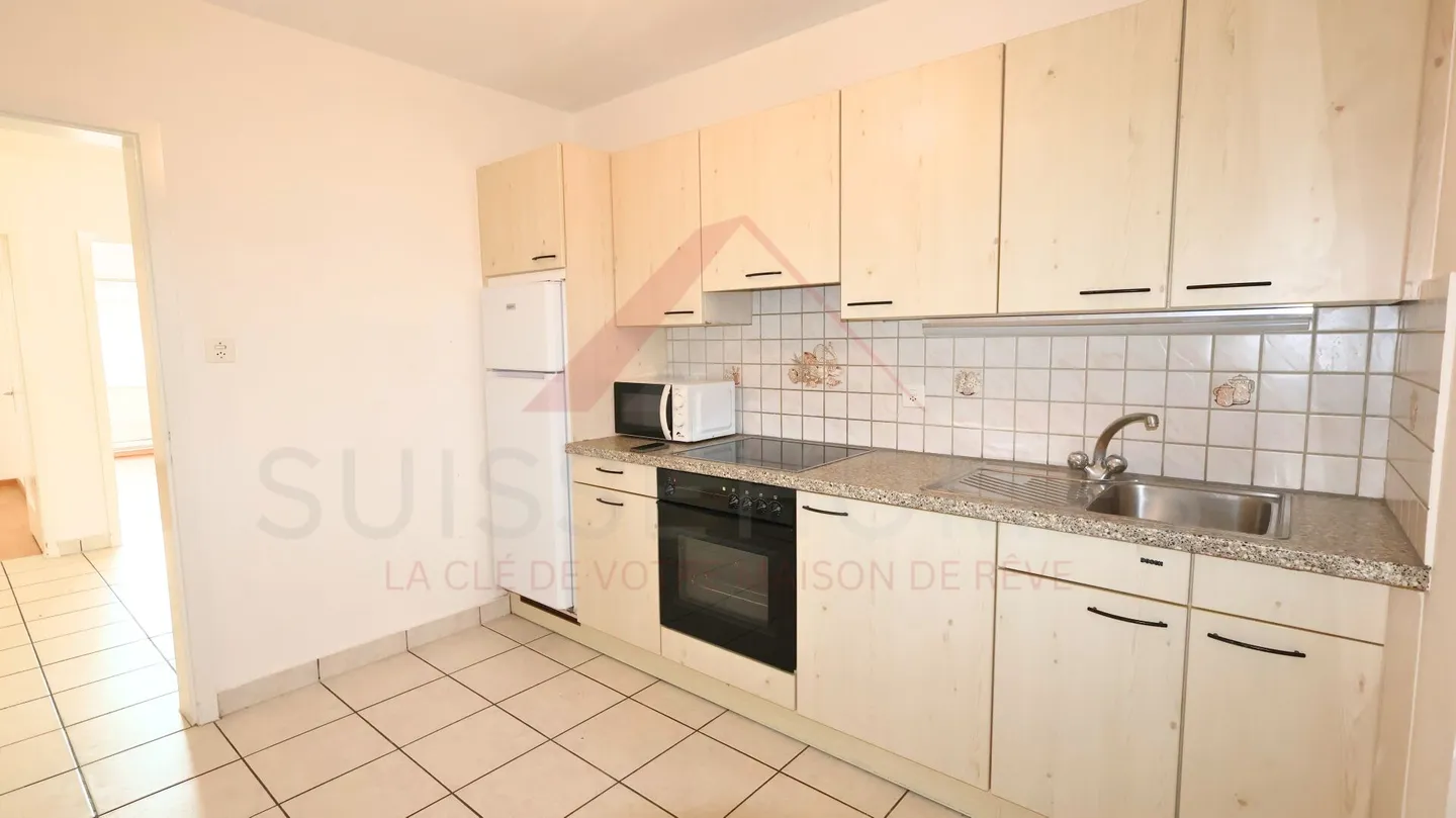 Marly - Renovated 3.5 Room Apartment with Southwest Balcony and Optional Indoor Parking - Photo 8 of 18