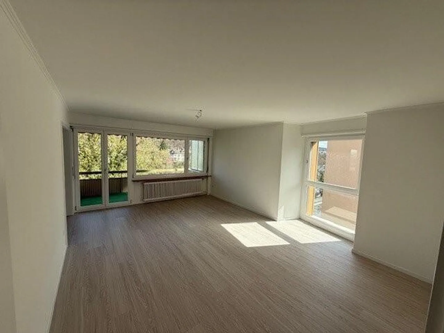 Grosszügige renovierte Wohnung - Foto 5 von 11