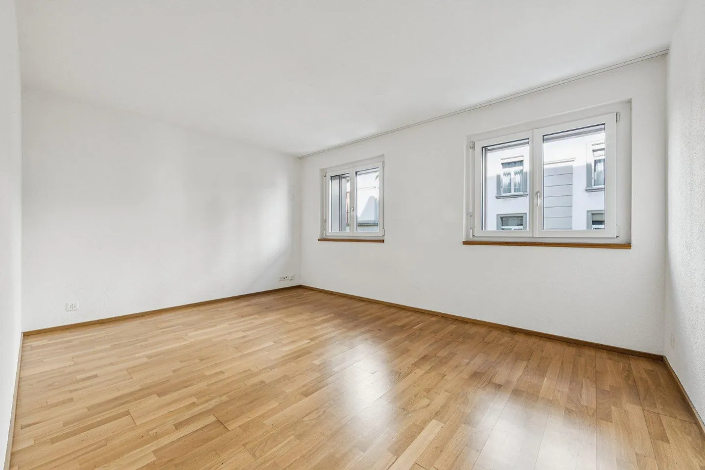 Bright 4-room apartment in a central location in Lucerne - Photo 5 of 11