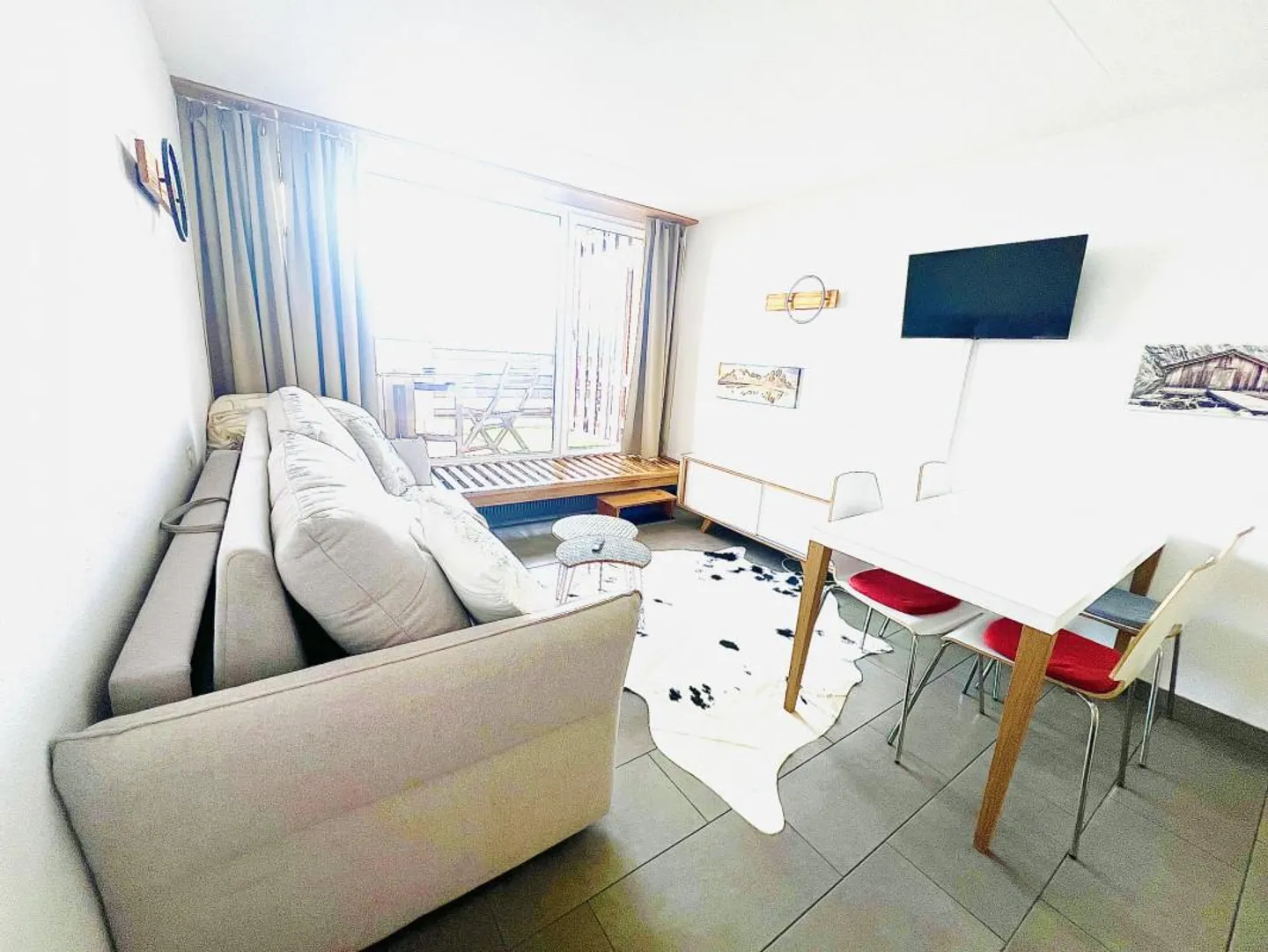 DA AFFITTARE - Appartamento funzionale e luminoso con balcone ad Anzère - Foto 6 di 18