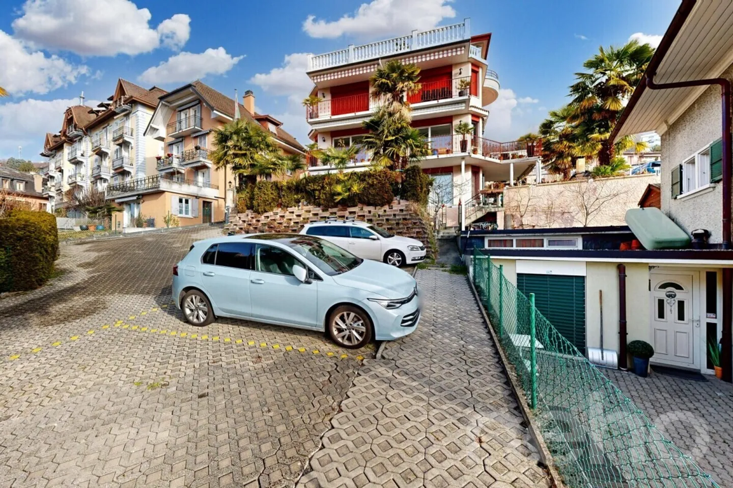 Income-generating building with panoramic view in the heart of Montreux - Photo 4 of 13