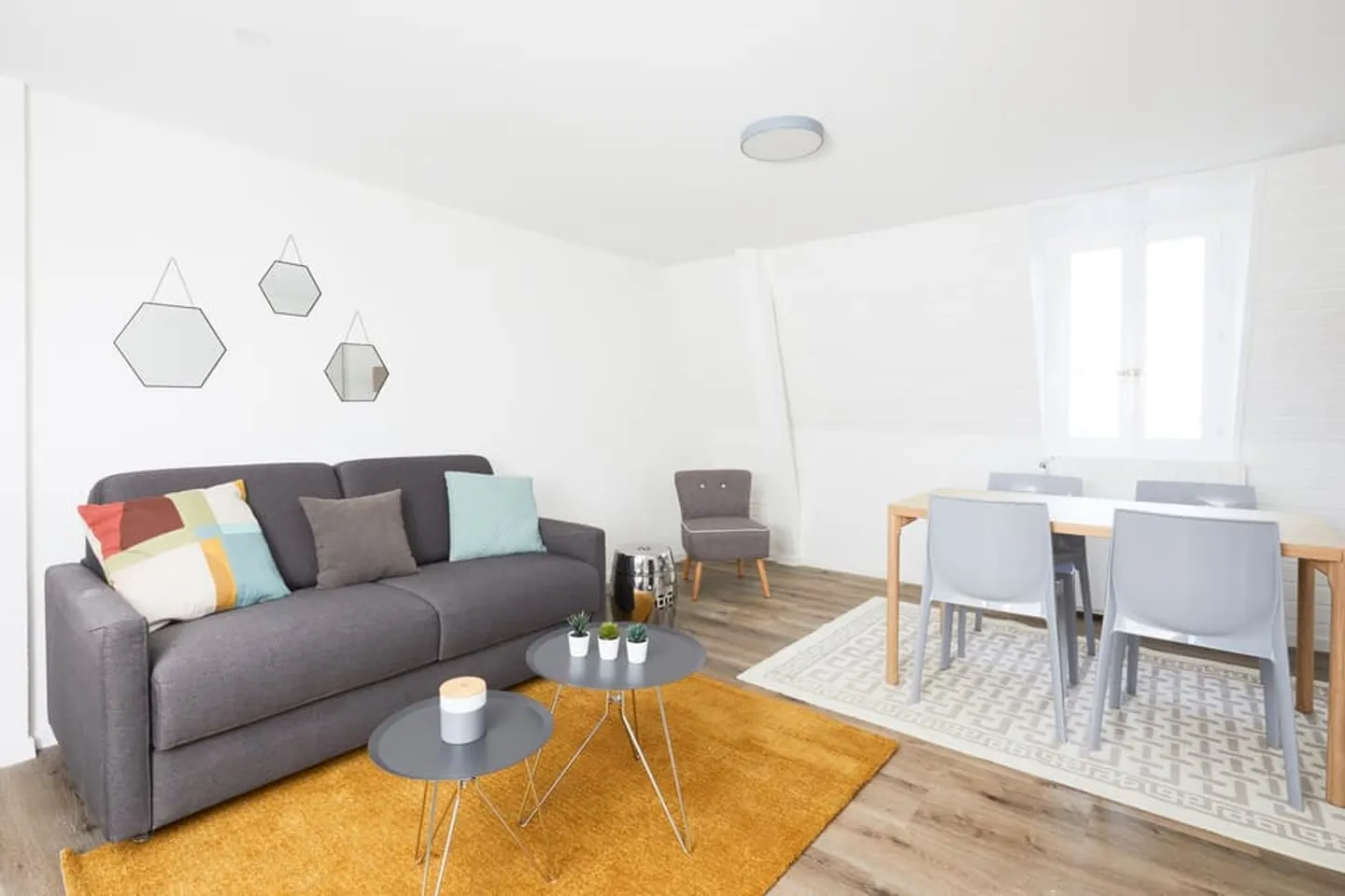 Luminoso e moderno appartamento con 1 camera da letto - Losanna - Foto 1 di 10