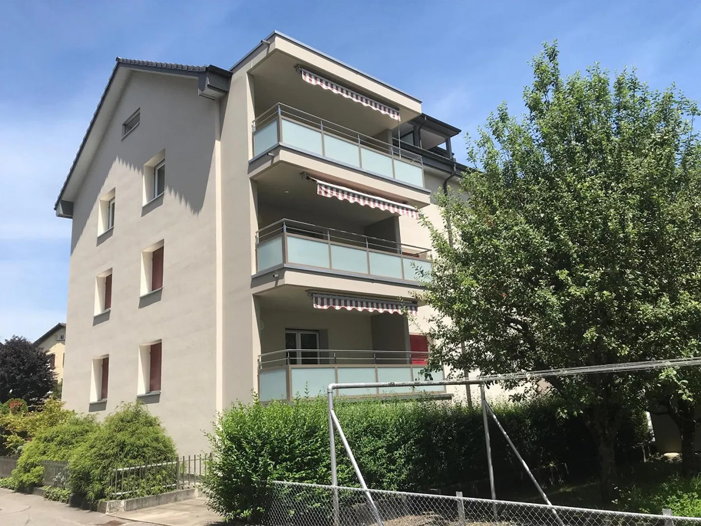 Vivre dans le quartier de Meierhöfli, calme mais central - Photo 1 sur 3