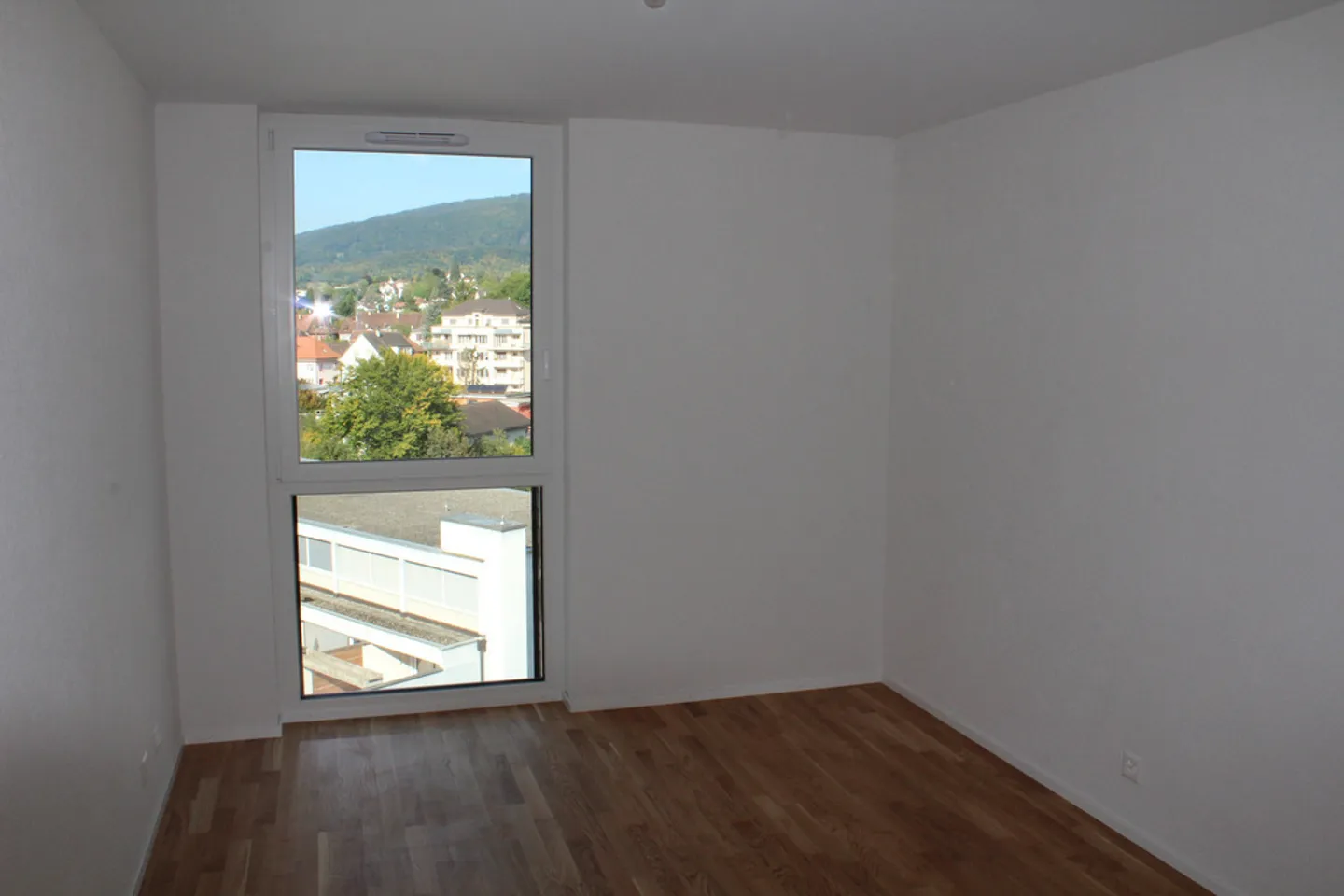 An ideal location - Photo 3 of 5