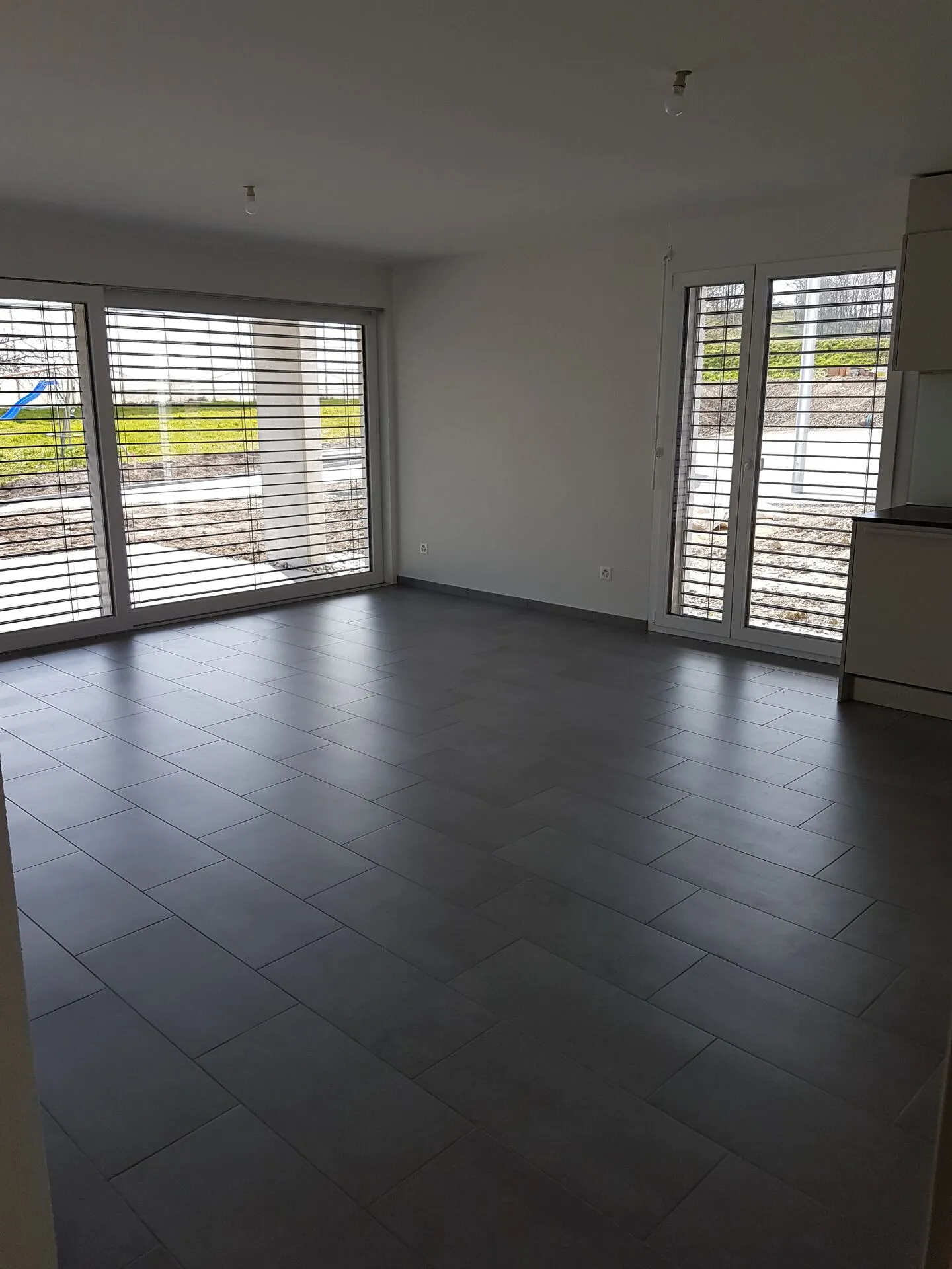 Apartment with 3.5 rooms on the ground floor in Cudrefin - Photo 2 of 8