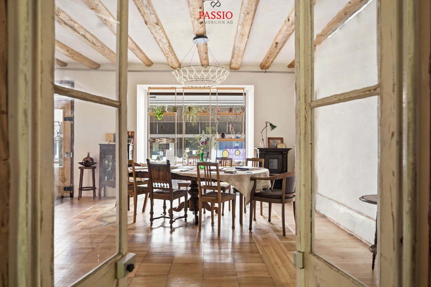 Historical hotel and multi-family house with usage concept - Photo 4 of 73