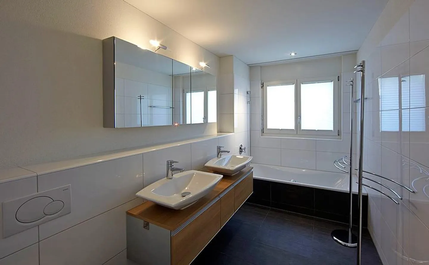 Modernes Apartment mit Terrassen - Foto 4 von 9