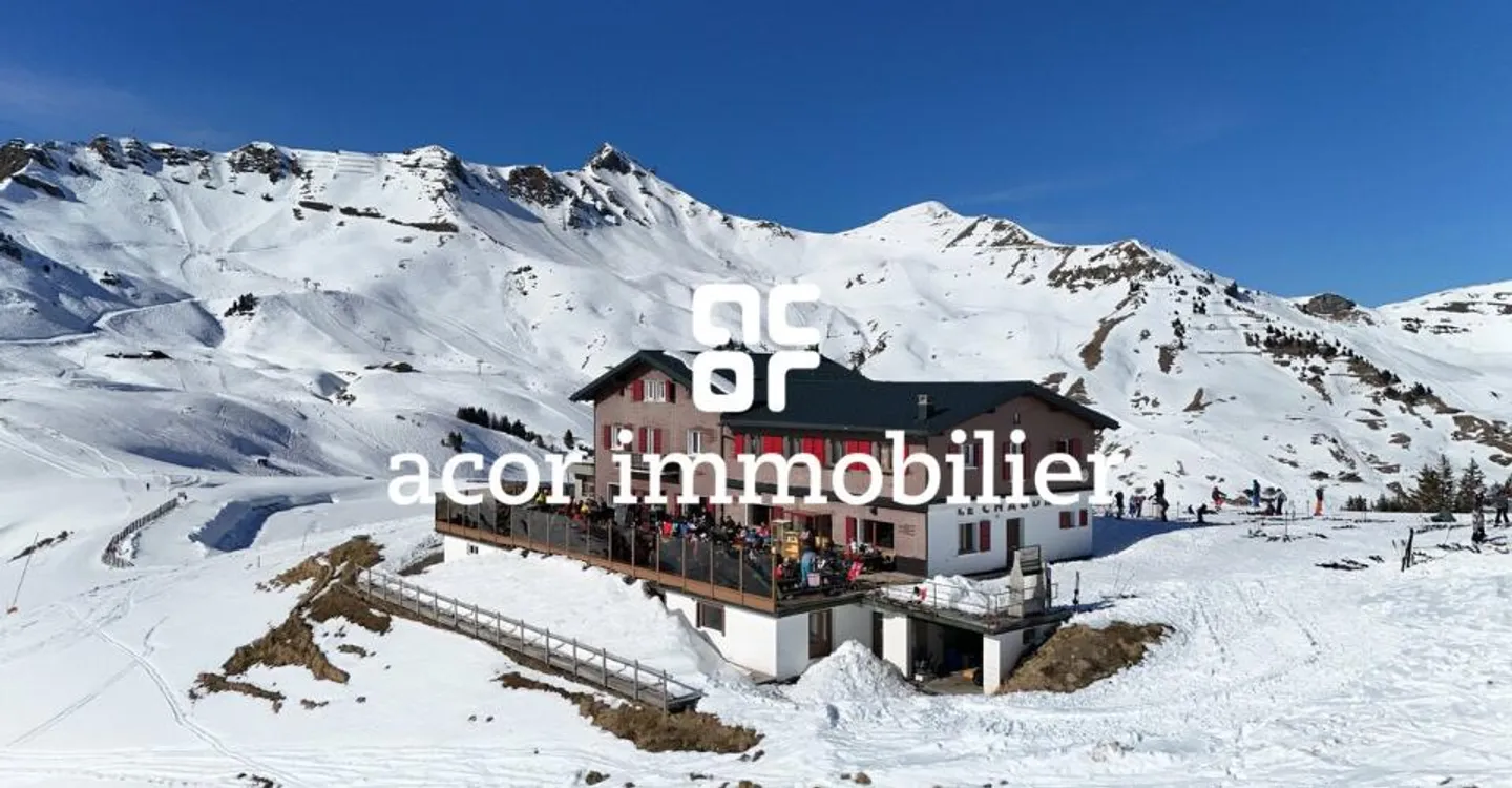 Ski-in Ski-out Hotel-Restaurant - Photo 1 of 11