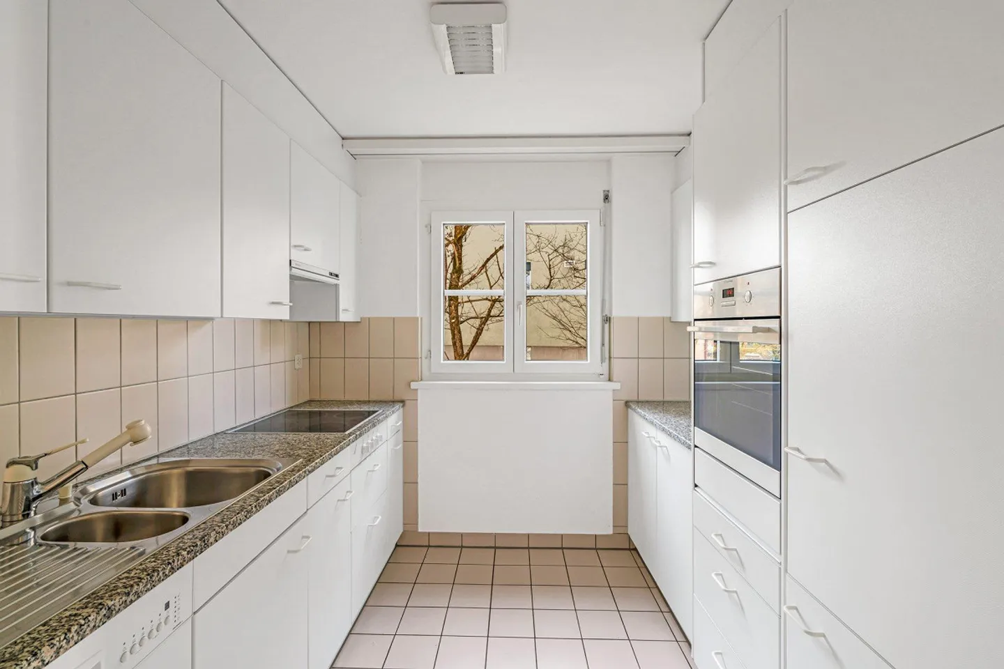 Appartamento 3.5 camere affascinante - Foto 3 di 7