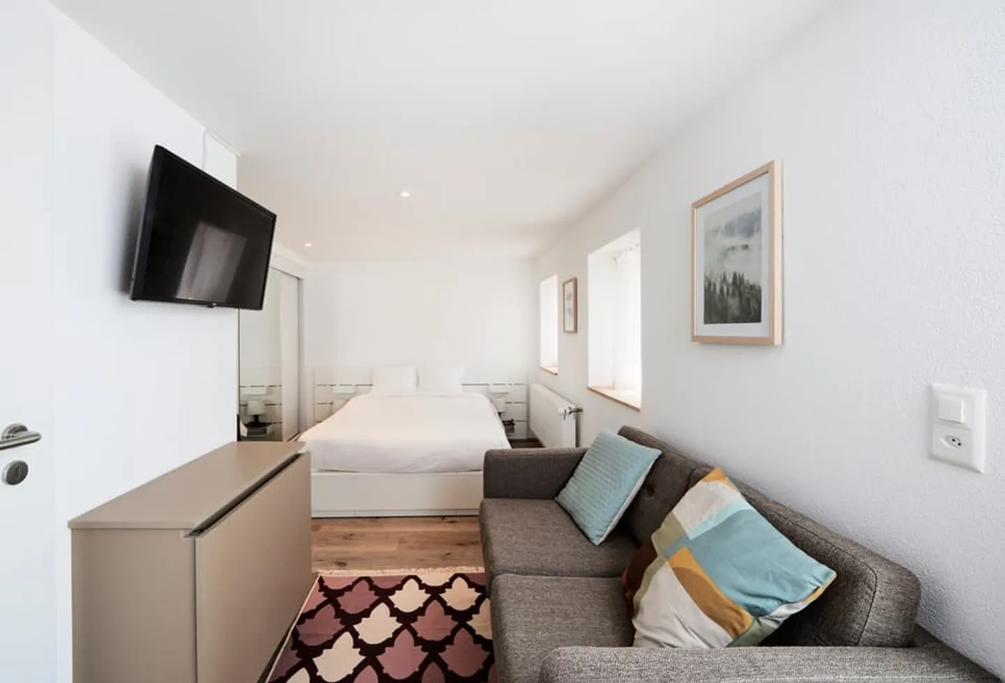 Modernes Studio in der Nähe der Verkehrsmittel, Lausanne - Foto 3 von 9