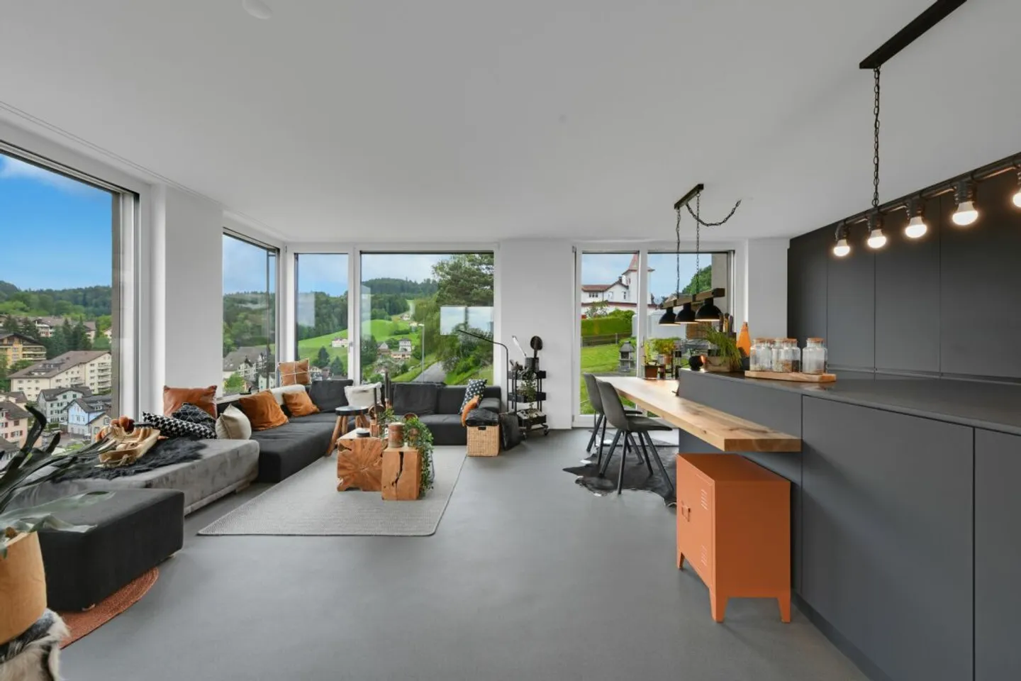 Einfamilienhaus kaufen - Foto 2 von 9