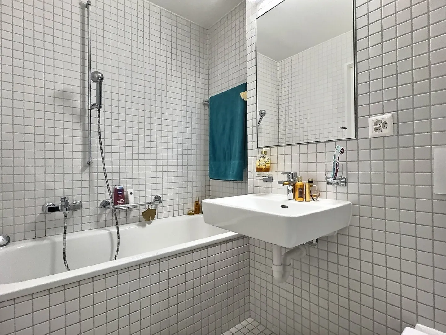 Villa indipendente raggruppata di 5,5 locali + studio indipendente - Foto 11 di 17