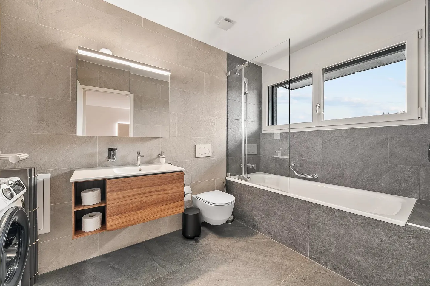 Bell'appartamento di 3,5 stanze con balcone vetrato ? Ambiente tranquillo vicino a Morges - Foto 6 di 9