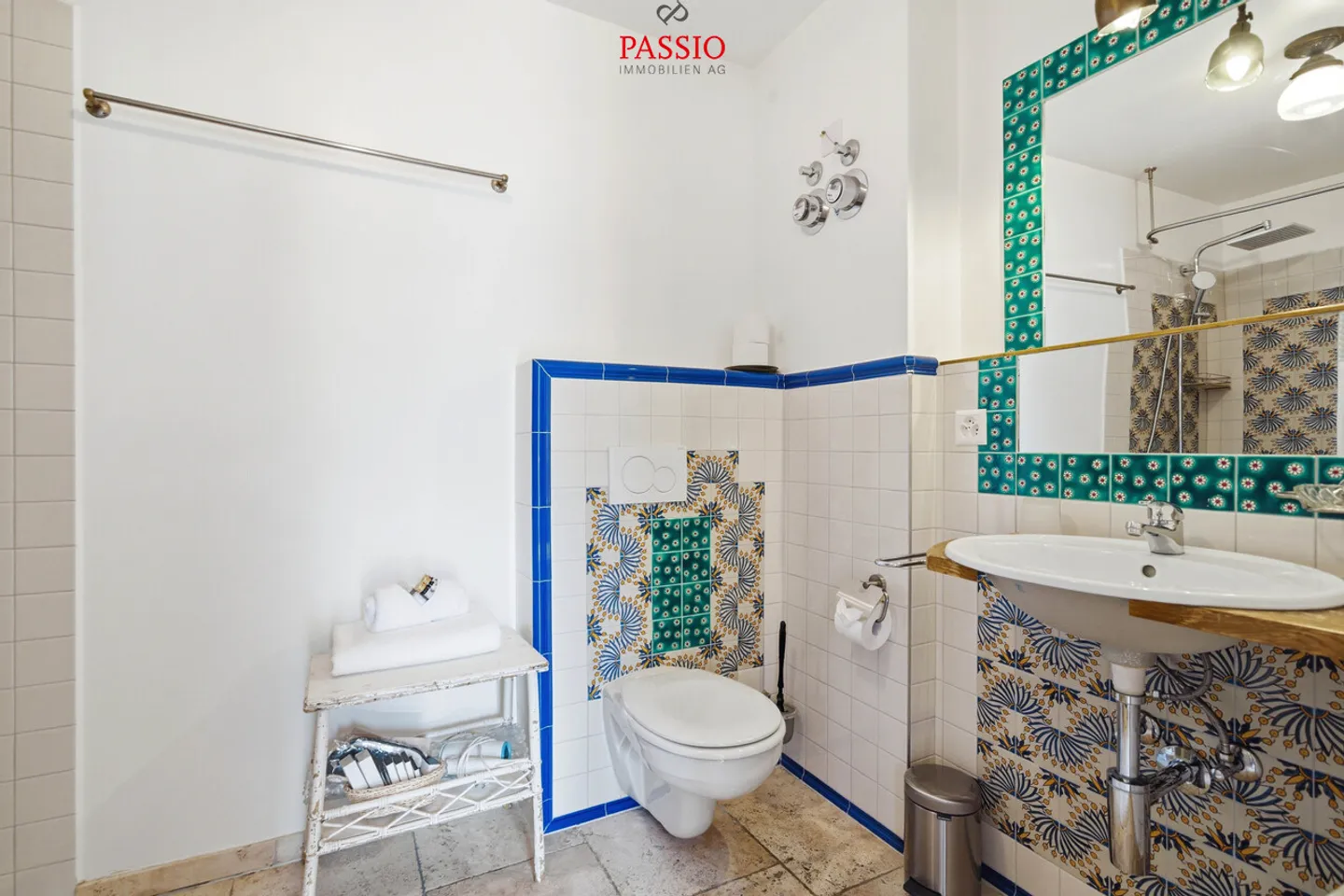 Historical hotel and multi-family house with usage concept - Photo 60 of 73