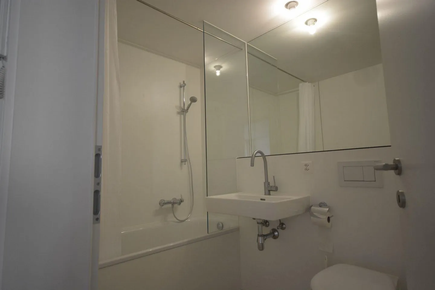 2.5-Room Apartment - Photo 6 of 7