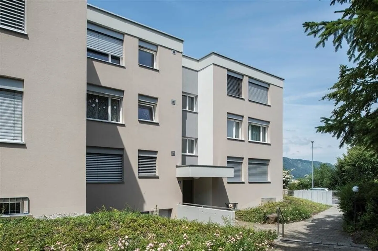 Votre nouveau logement à Adliswil - Photo 1 sur 7