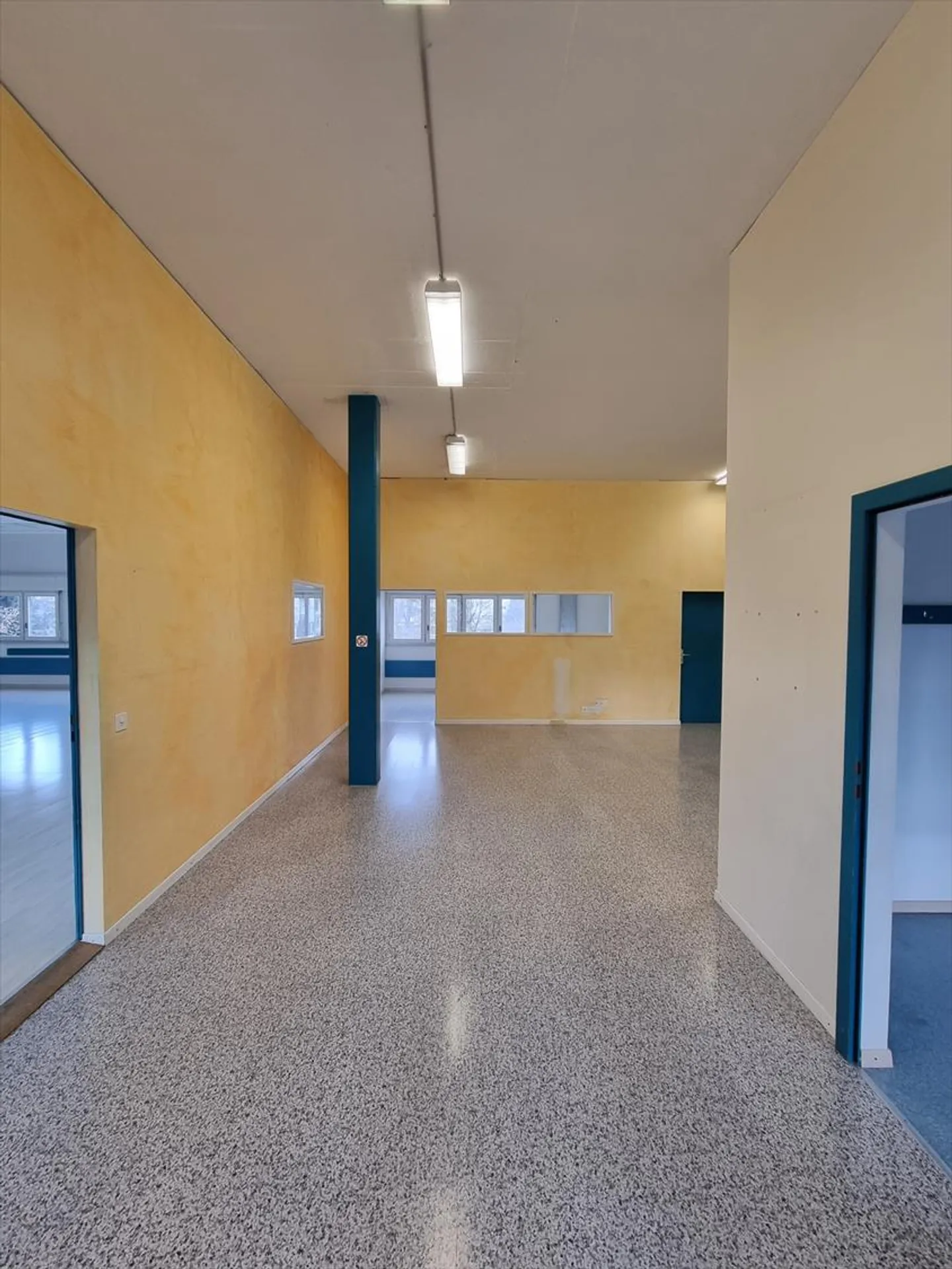 Gewerbeflächen für Ihren Geschäftserfolg, 207 m2 - Foto 2 von 4