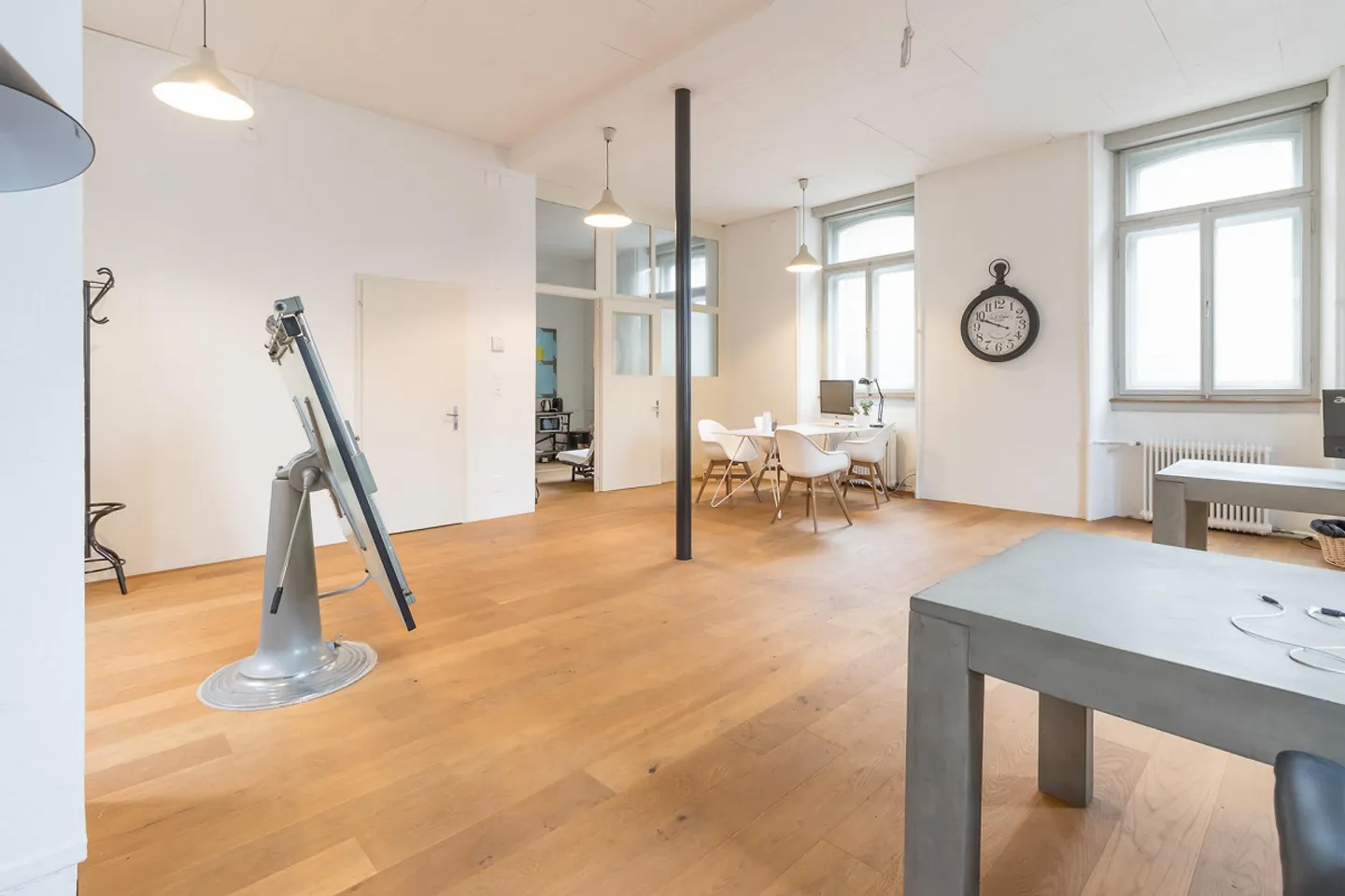 Ambiente di lavoro attraente e ispiratore - Foto 1 di 7