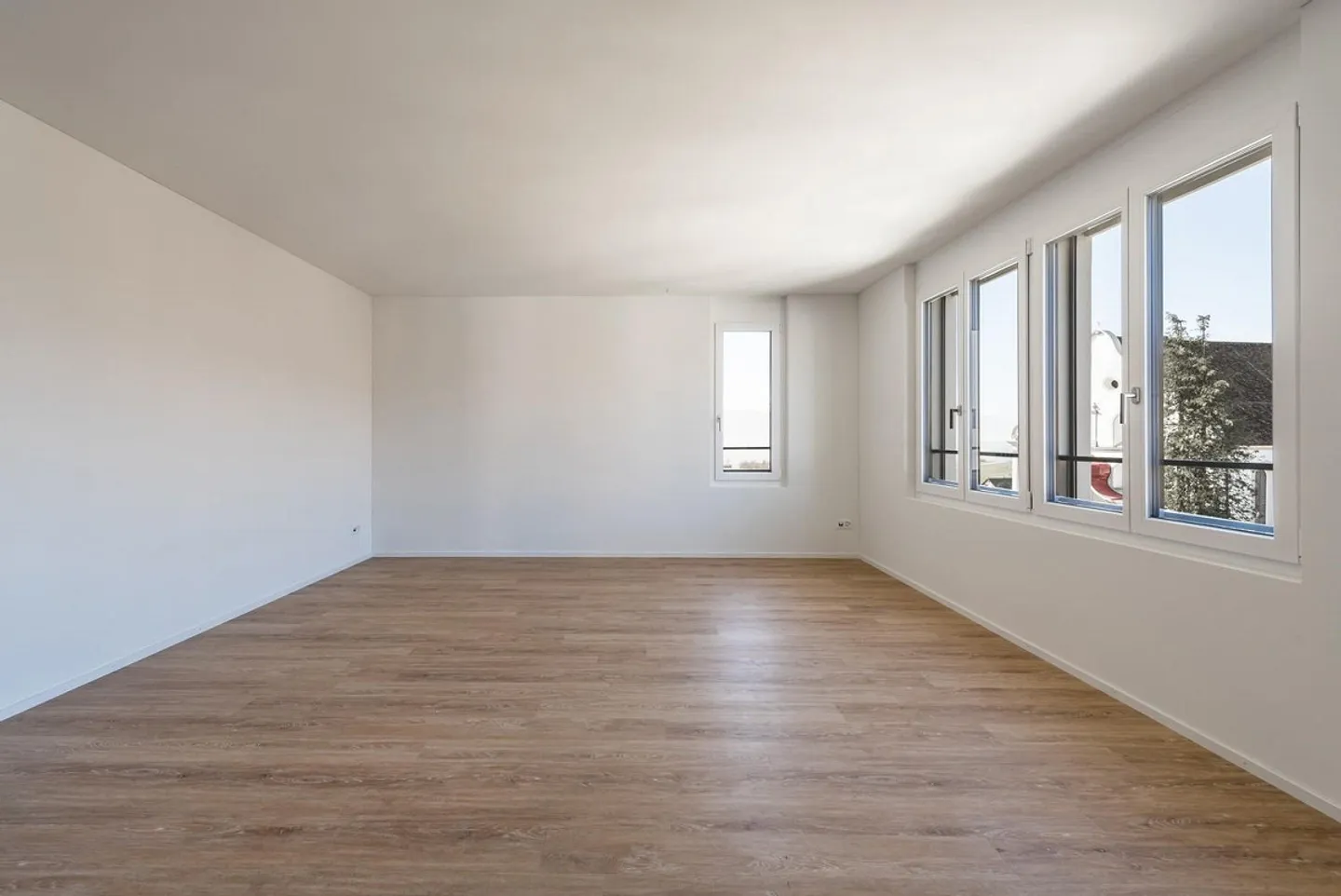 Living in a prime central location - Photo 3 of 6