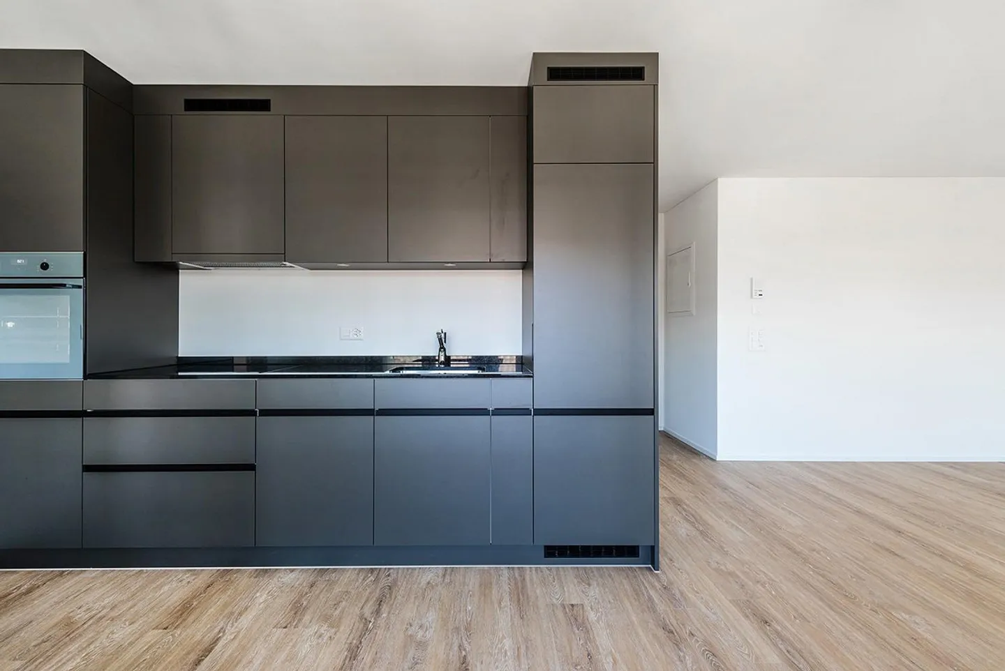 Living in a prime central location - Photo 6 of 6