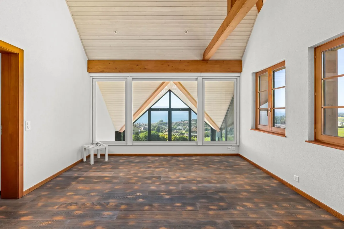 Ein außergewöhnliches Wohnambiente mit Panoramablick - Foto 8 von 13