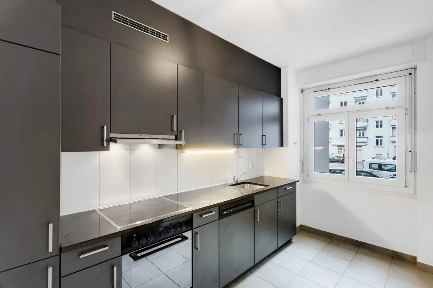 Schöne Wohnung gut gelegen in Fribourg - Foto 6 von 9