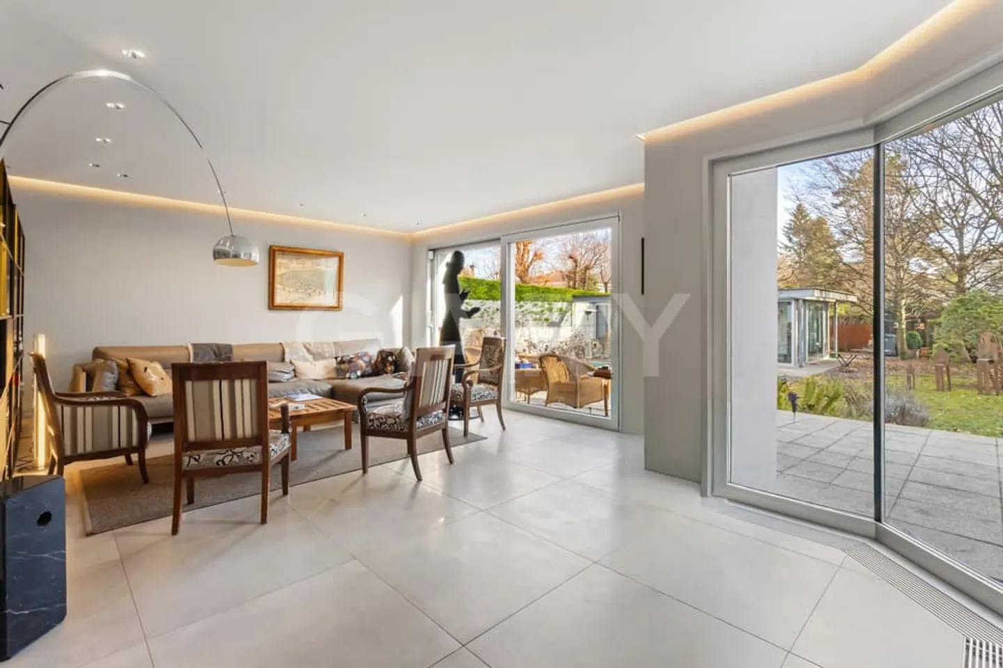 EXCLUSIVE PROPERTY - Photo 5 of 13