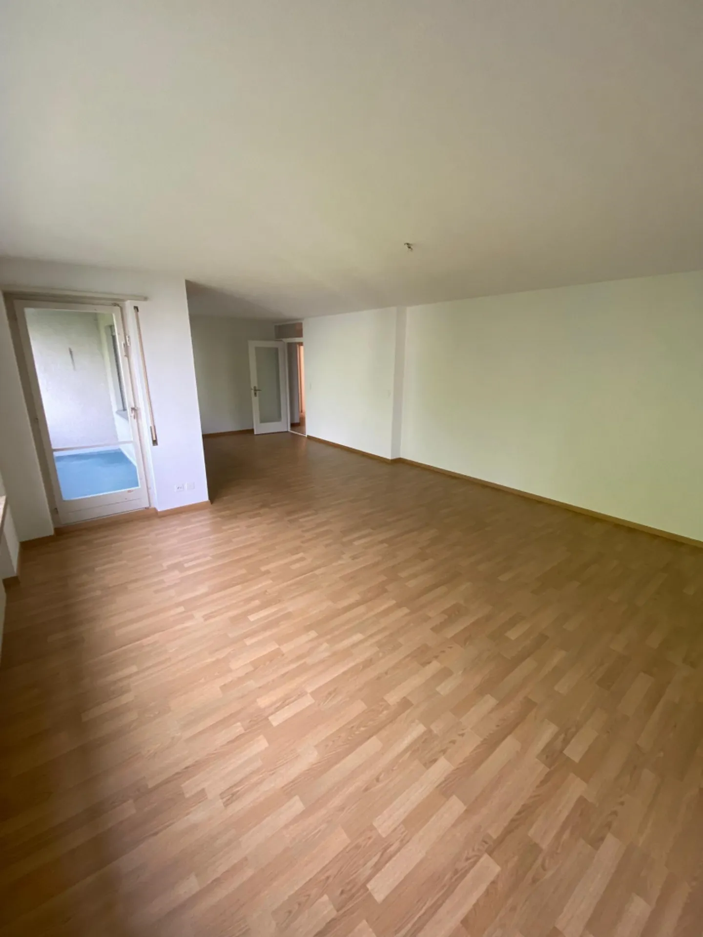 Zentrales Apartment in Witikon - Foto 3 von 8