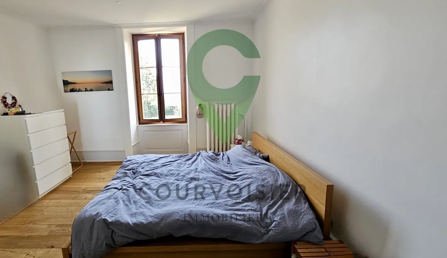 Wunderschöne, charaktervolle 7-Zimmer-Wohnung im Herzen von Etoy renoviert - Foto 8 von 12