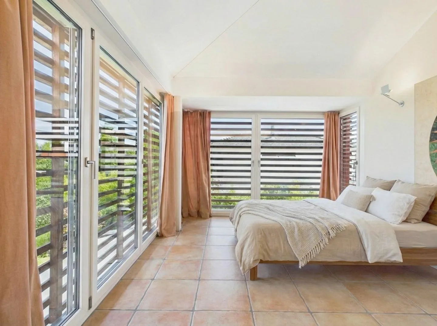 Maison Minergie proche de la ville pour les connaisseurs - Photo 9 sur 15