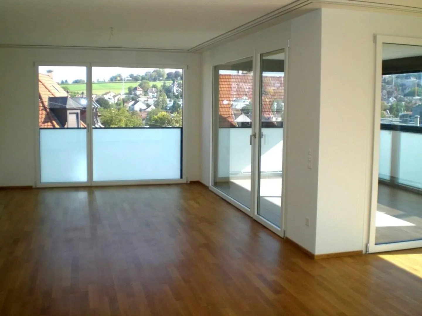 Zentrales Wohnen in Binningen! - Foto 5 von 6
