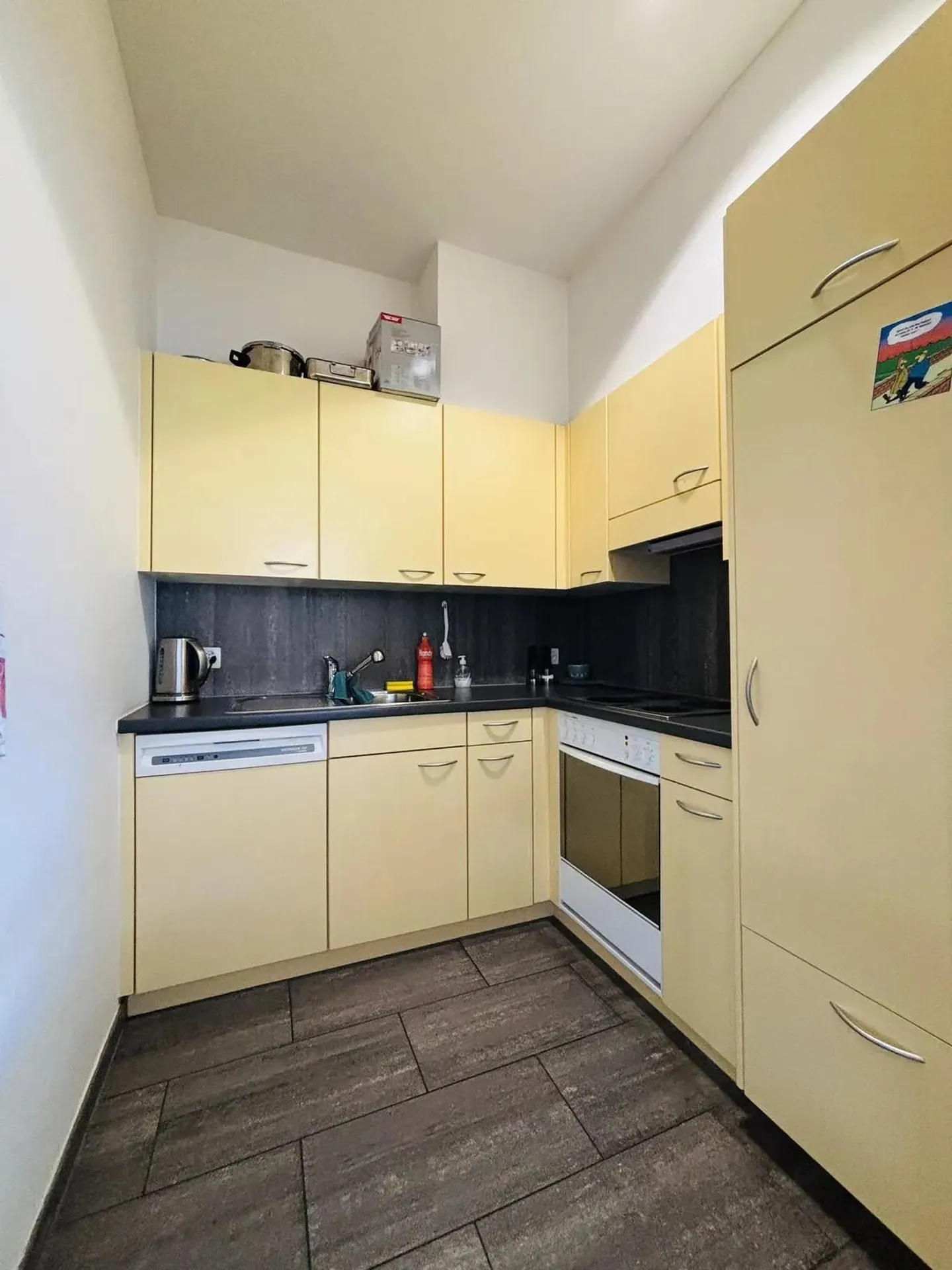 Moderne 6-Zimmer-Büroräume in Feusisberg mit herrlicher Aussicht - Foto 7 von 10