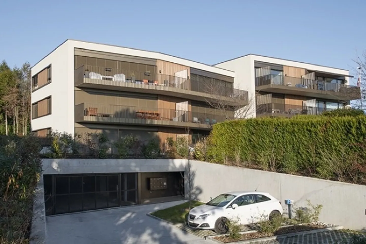 Bellissimo appartamento luminoso di 3,5 stanze - Foto 1 di 9