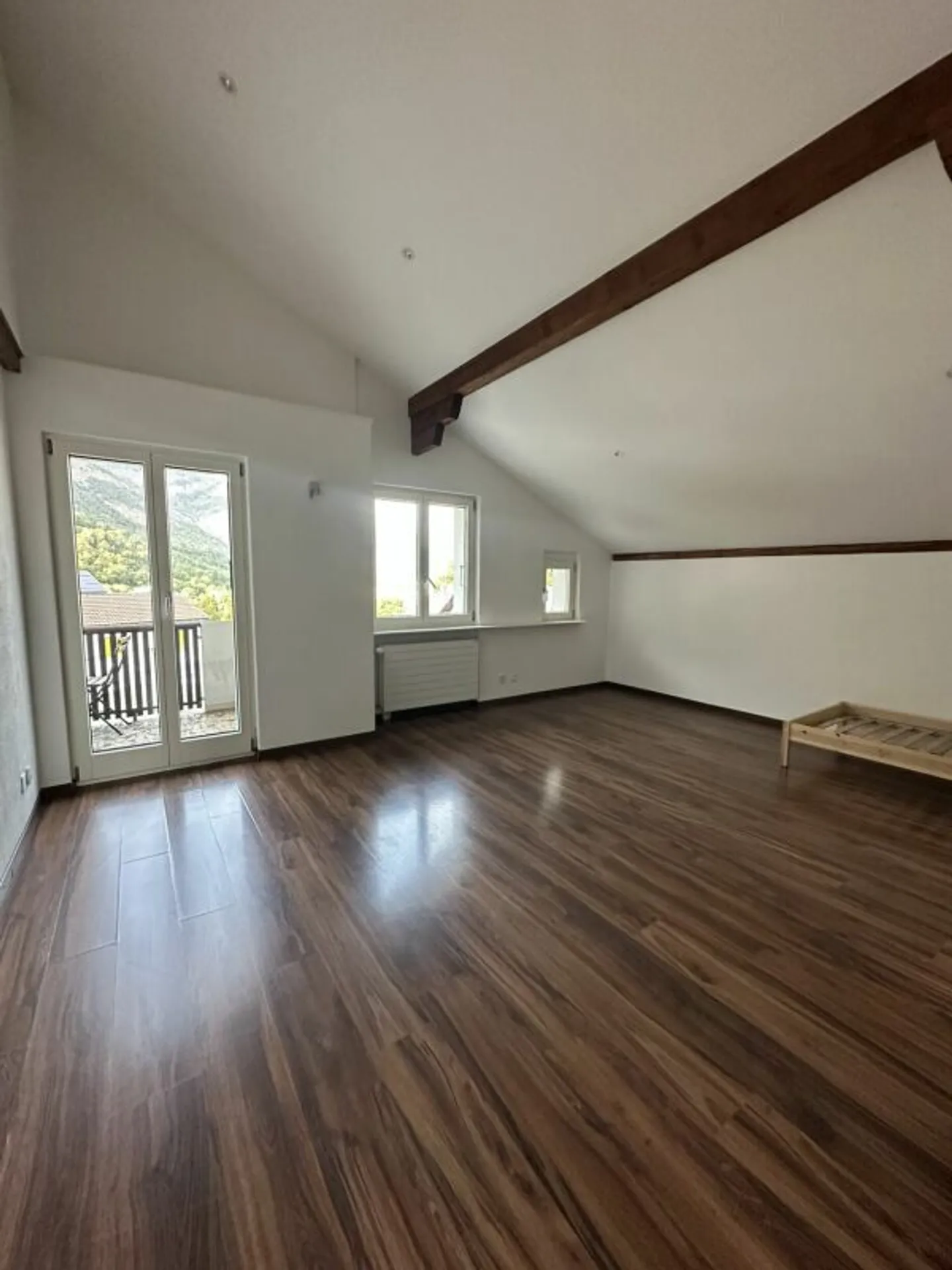 Wohnung/Zimmer/Haus für Arbeiter, Firmen und Saisonniers - Foto 1 von 16