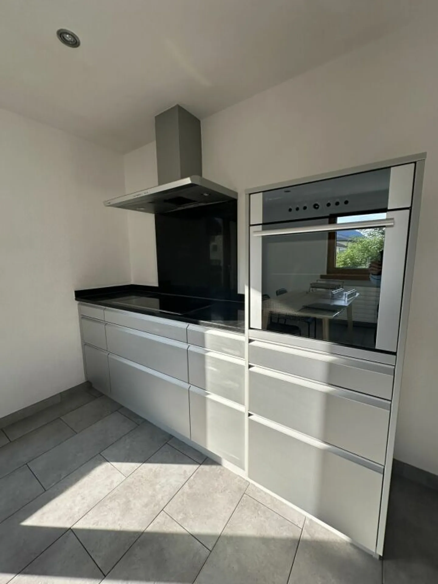 Wohnung/Zimmer/Haus für Arbeiter, Firmen und Saisonniers - Foto 2 von 16