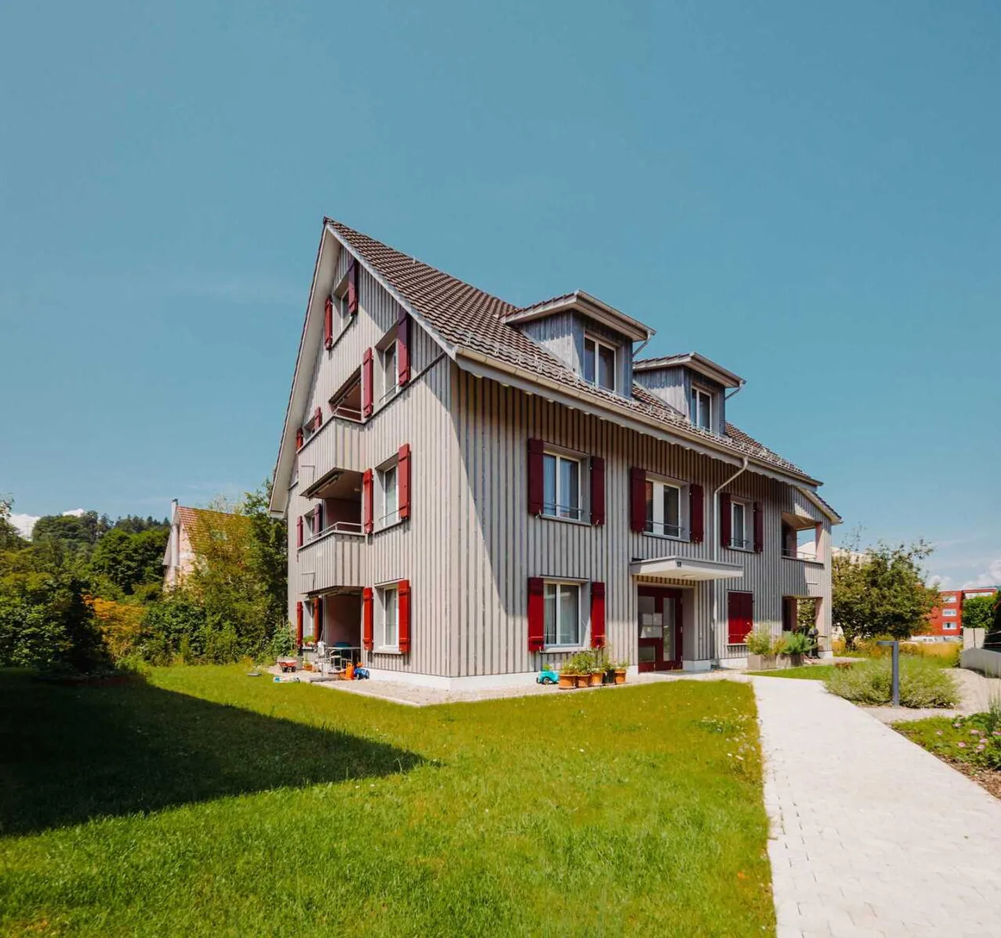 Maisonette moderna di 5,5 stanze in vendita a Embrach - Foto 2 di 13