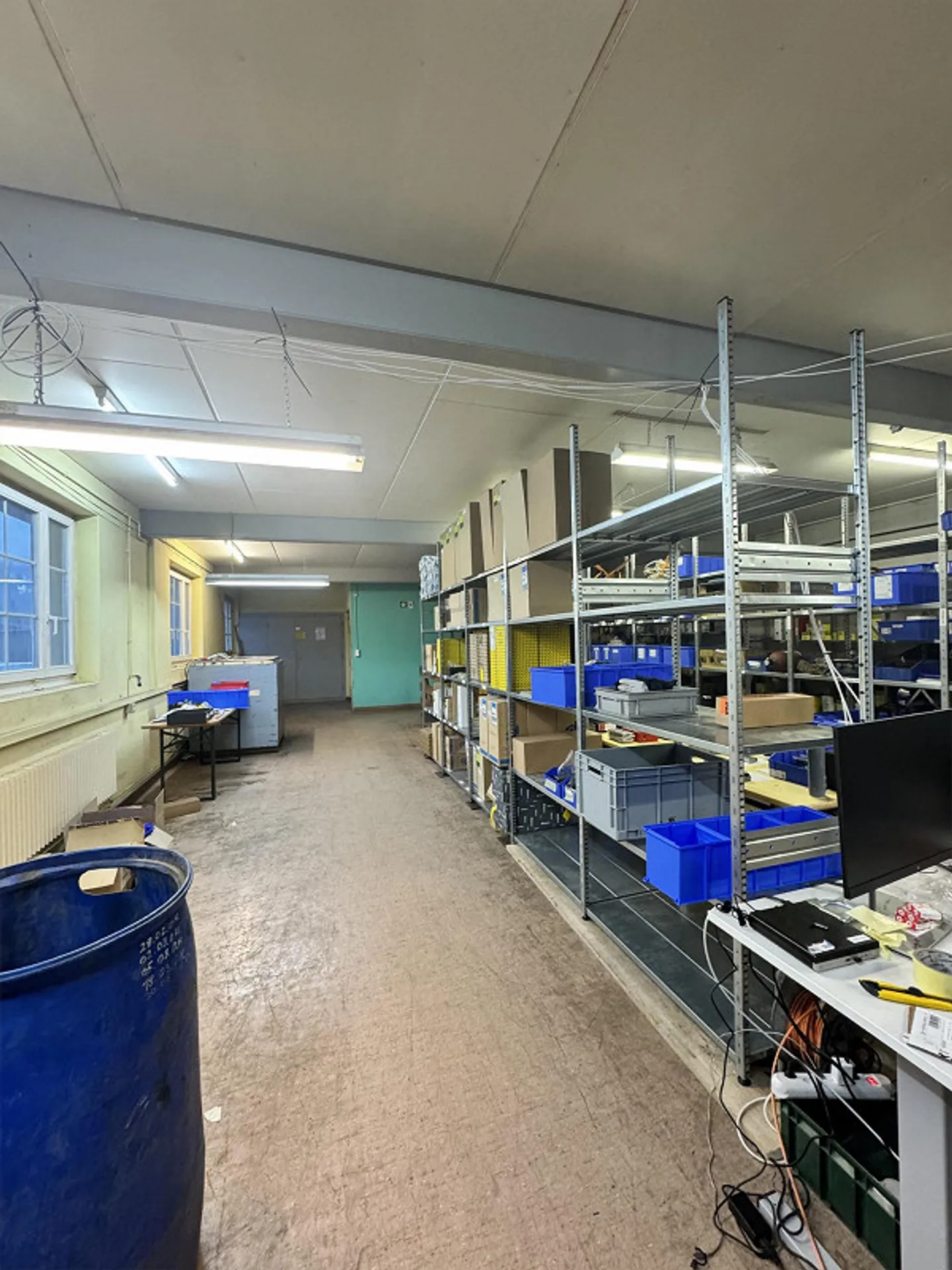 Espaces de bureau et de stockage flexibles à louer au premier étage - Photo 5 sur 16