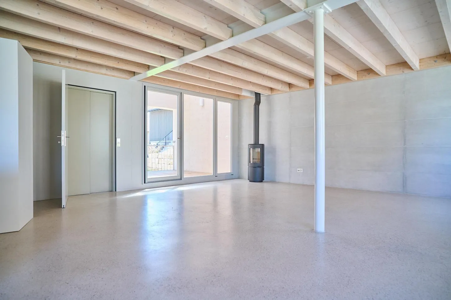 Ampio spazio per vivere - Elegante casa unifamiliare vicino ad Allschwil - Foto 6 di 13