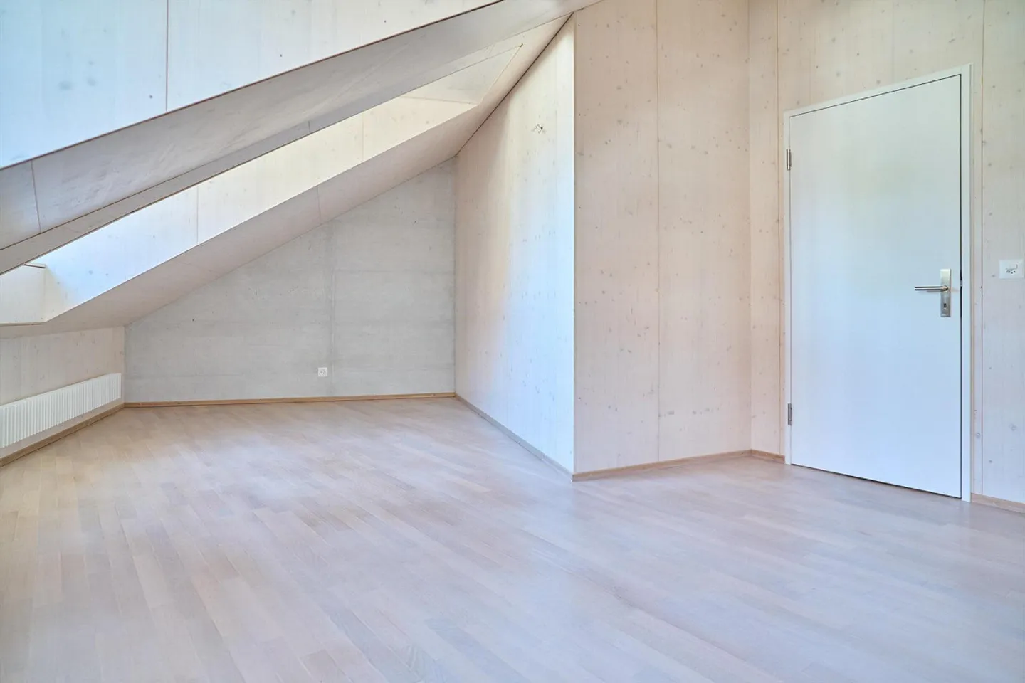 Ampio spazio per vivere - Elegante casa unifamiliare vicino ad Allschwil - Foto 9 di 13