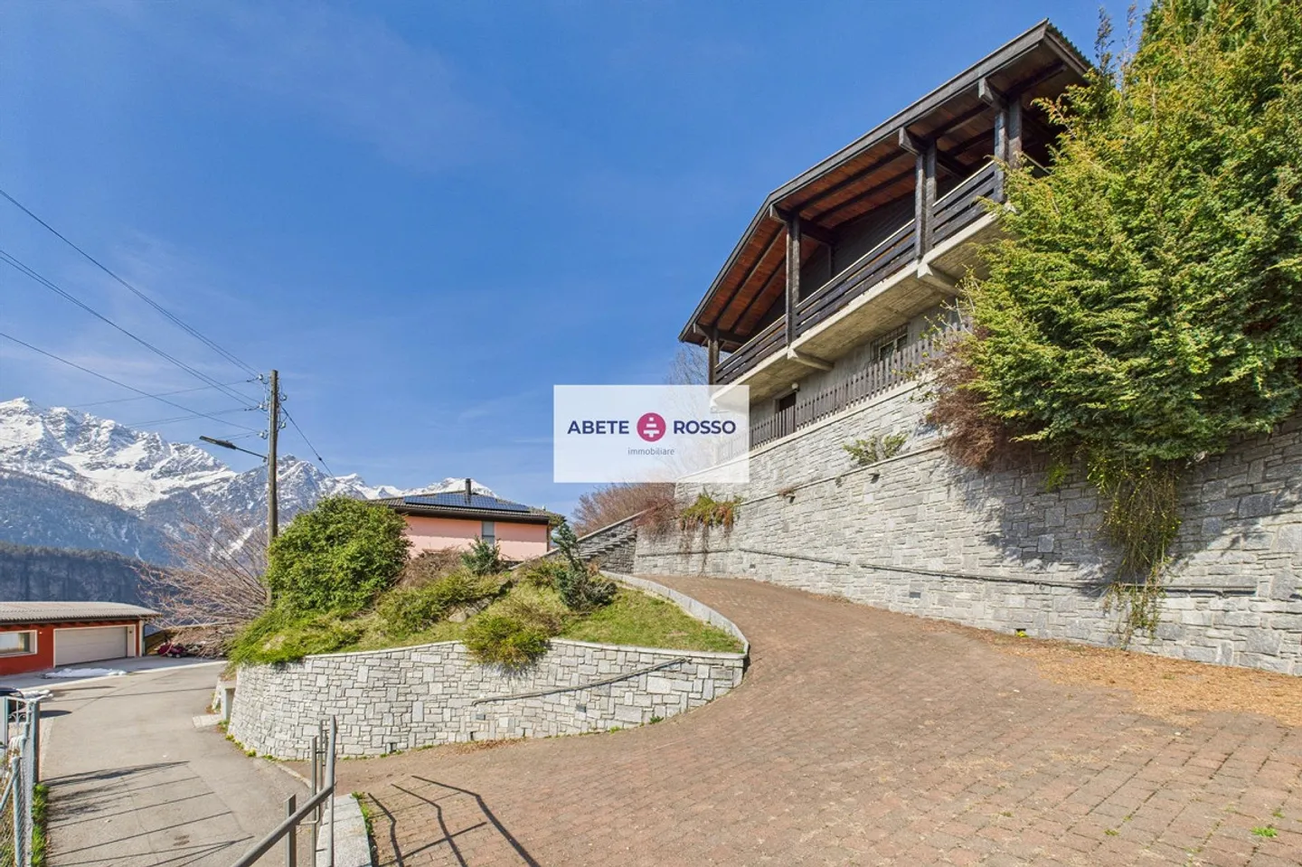 CHALET WITH TICINESE CHARM, IN THE GREEN OF SUNNY LEVENTINA - Photo 3 of 26