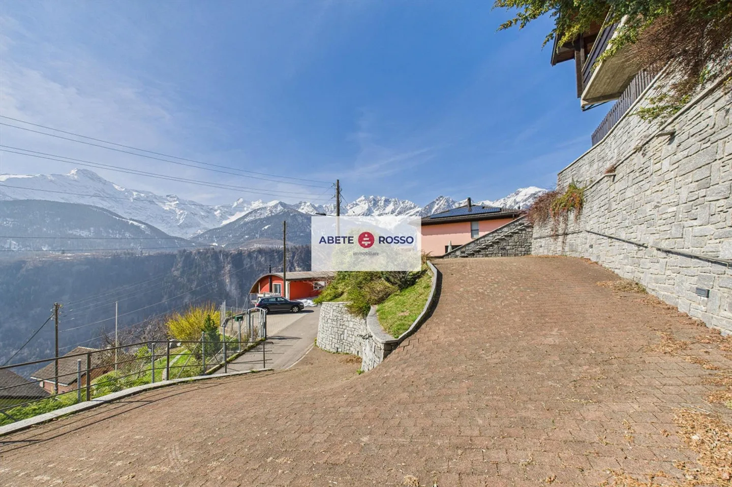 CHALET WITH TICINESE CHARM, IN THE GREEN OF SUNNY LEVENTINA - Photo 4 of 26