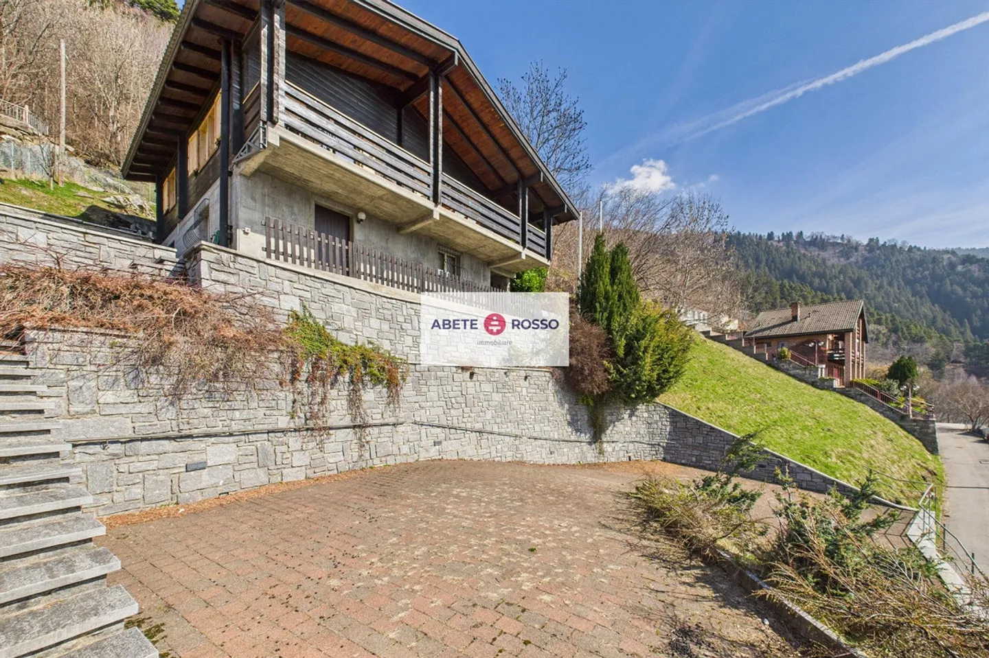 CHALET WITH TICINESE CHARM, IN THE GREEN OF SUNNY LEVENTINA - Photo 5 of 26