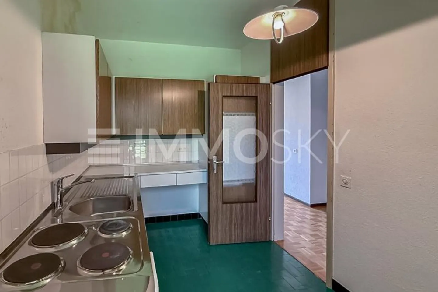 Neuer Preis, zentrale Lage, mit Stadt- und Seeblick - Foto 3 von 8