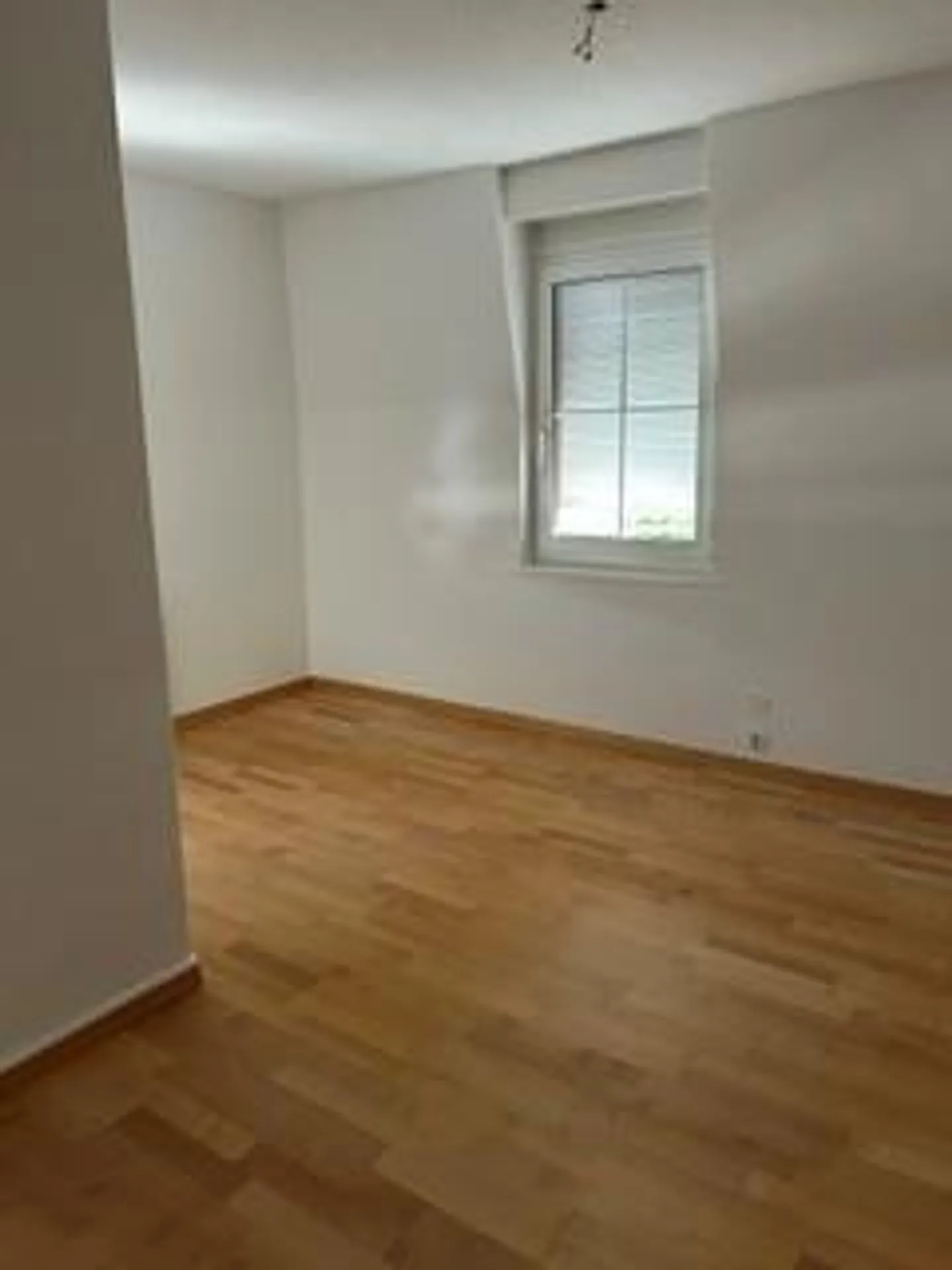 Renovierte 2.5 Zimmer Wohnung - Foto 2 von 6