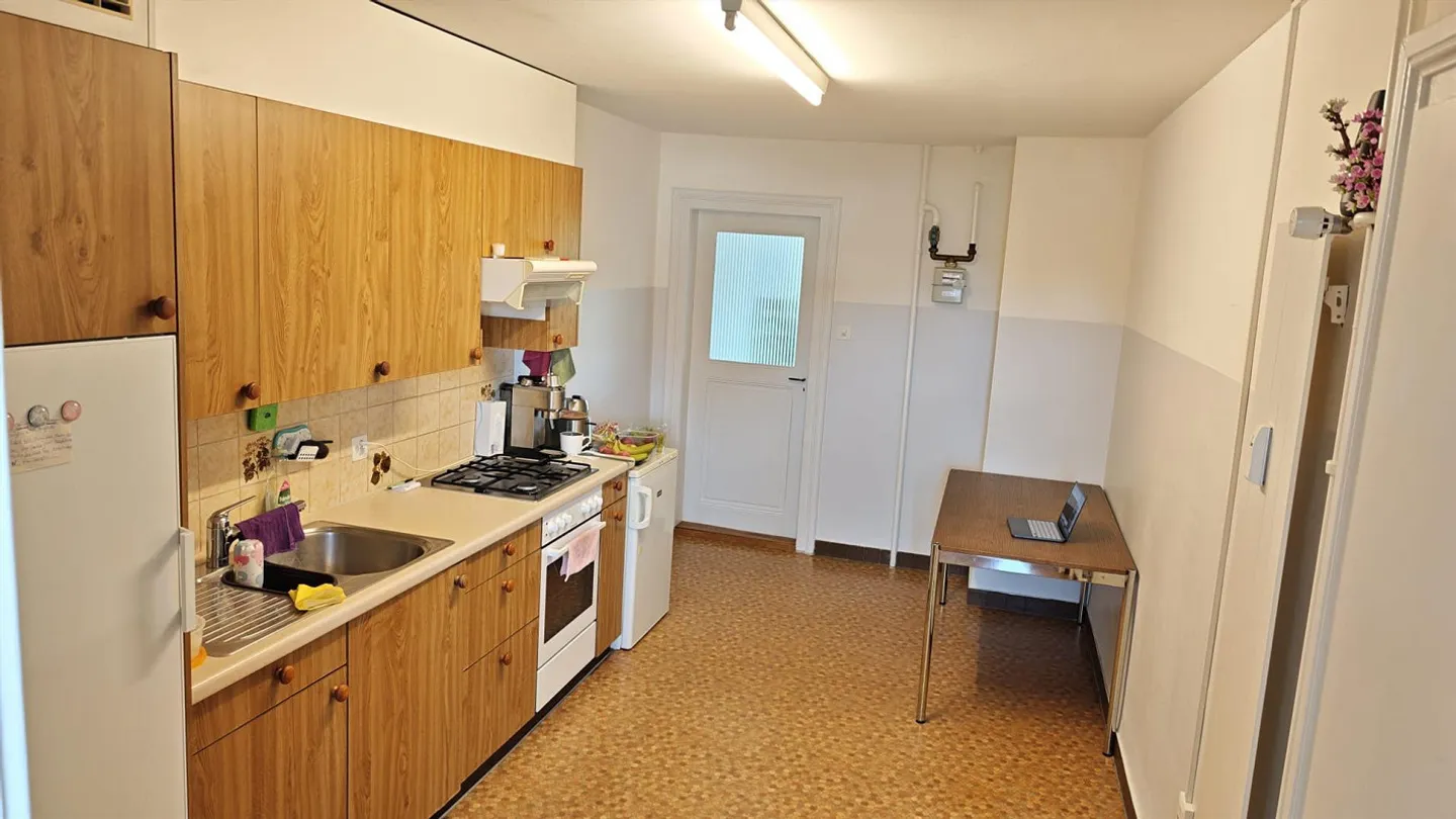 Charmante 2.5-Zimmer-Wohnung - Foto 3 von 7
