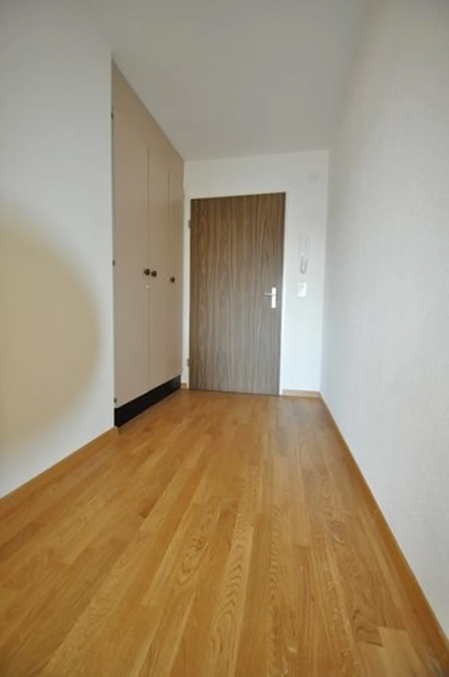 Living with fireplace and balcony - Photo 8 of 8